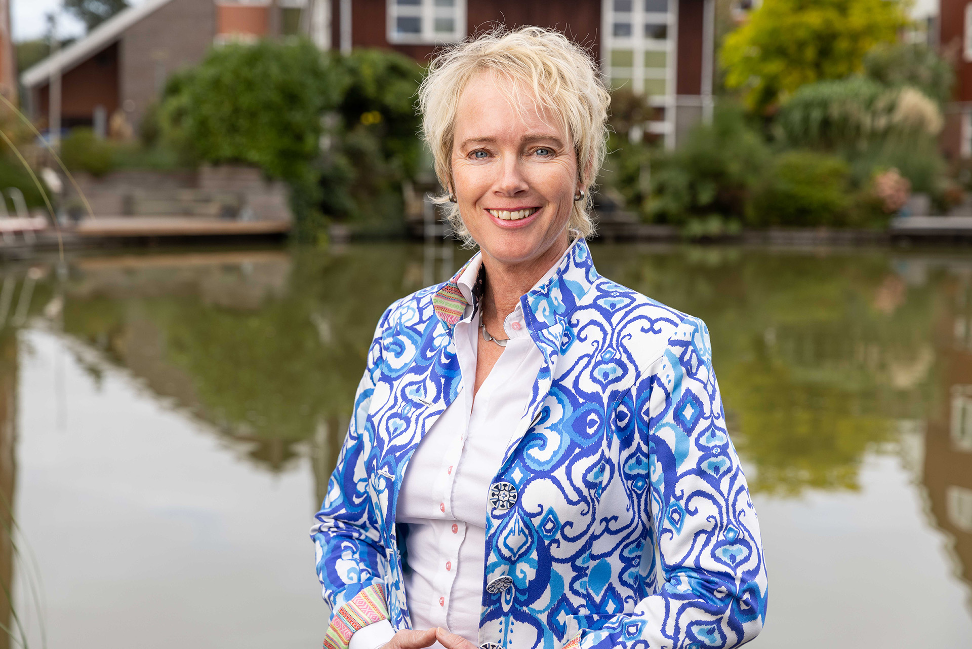 Sigrid Hoekstra, Directeur-bestuurder